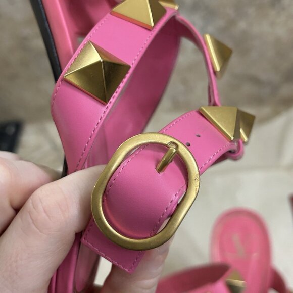Valentino Pink Roman Stud Pumps Leather - Picture 10 of 16